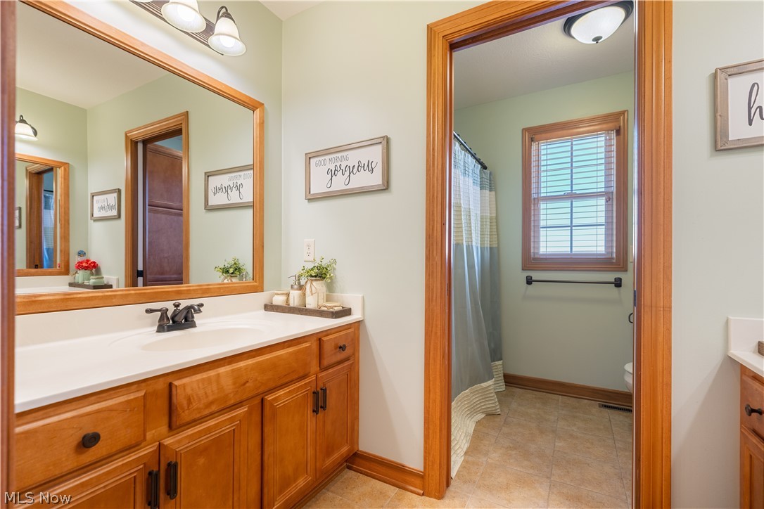 8811 Scotsbury Street NW