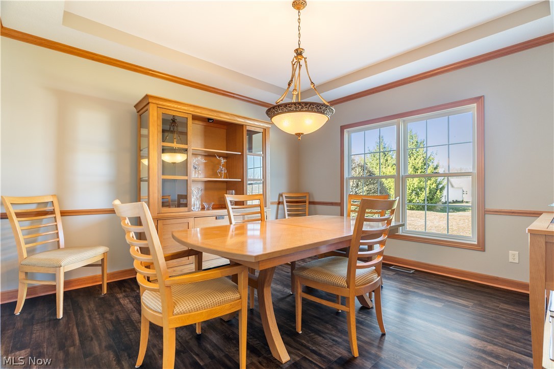 8811 Scotsbury Street NW