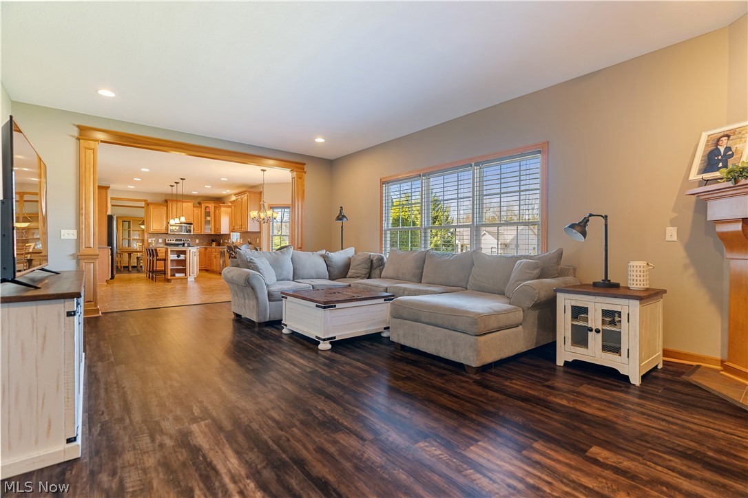 8811 Scotsbury Street NW