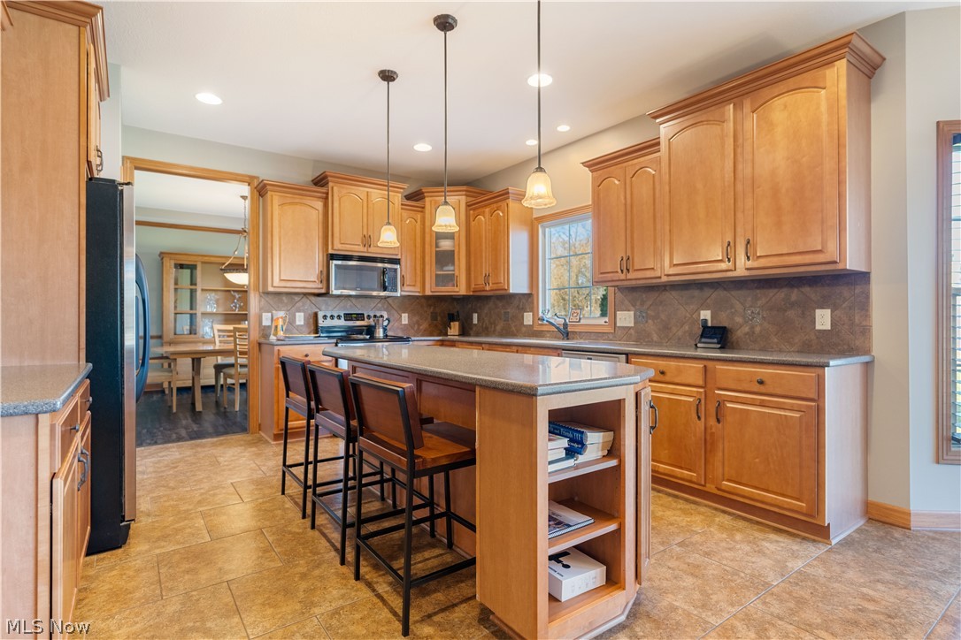 8811 Scotsbury Street NW