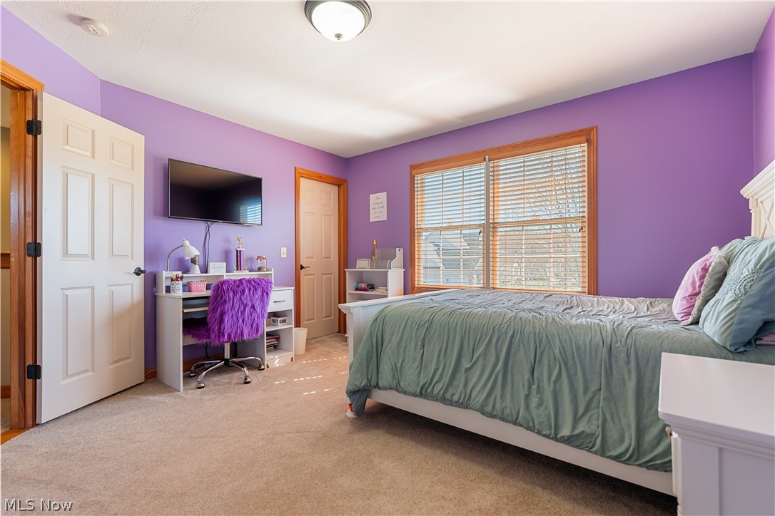 8811 Scotsbury Street NW