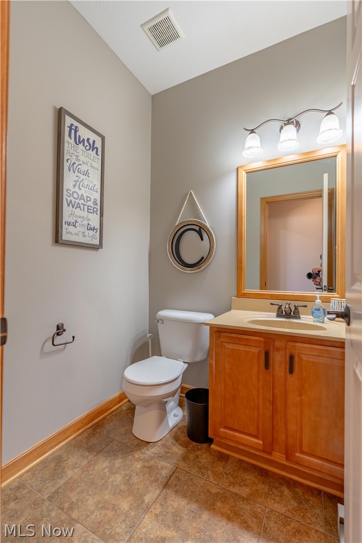 8811 Scotsbury Street NW