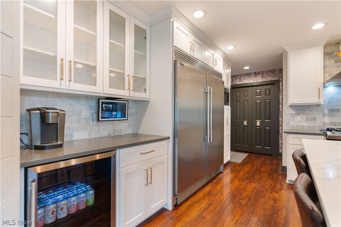 1387 Walnut Ridge Drive