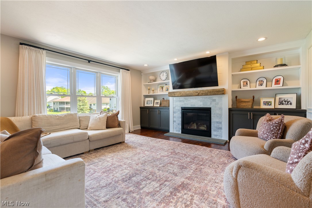 1387 Walnut Ridge Drive