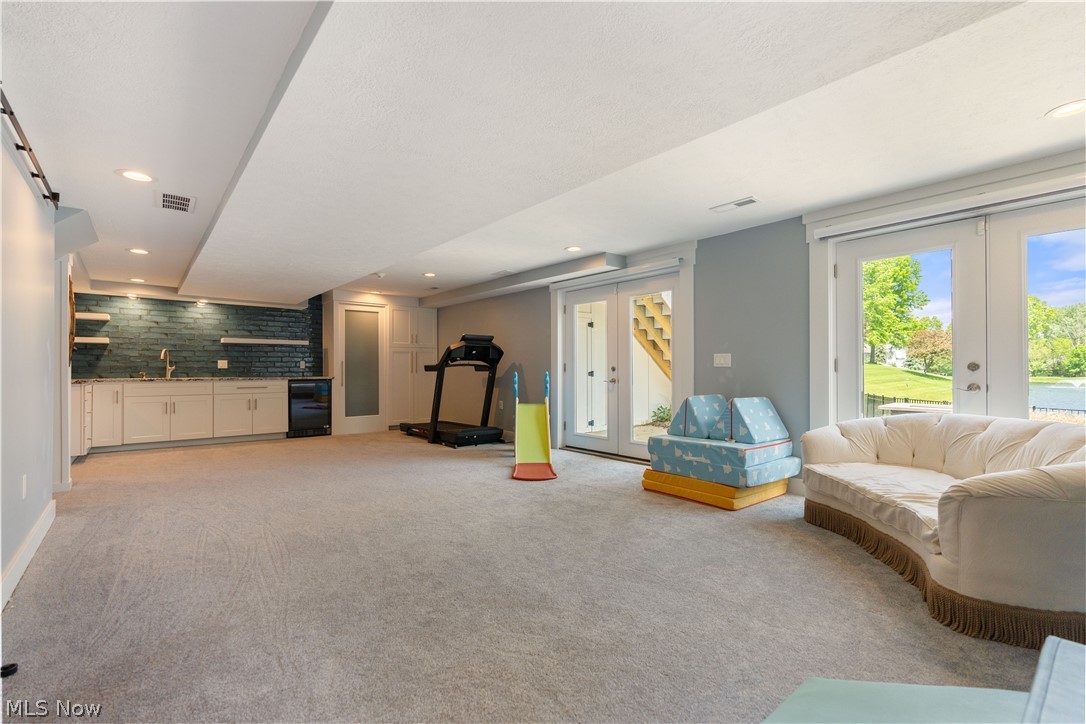 1387 Walnut Ridge Drive