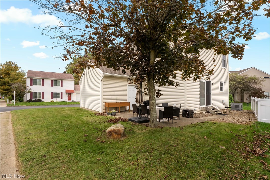 1095 Bennington Court