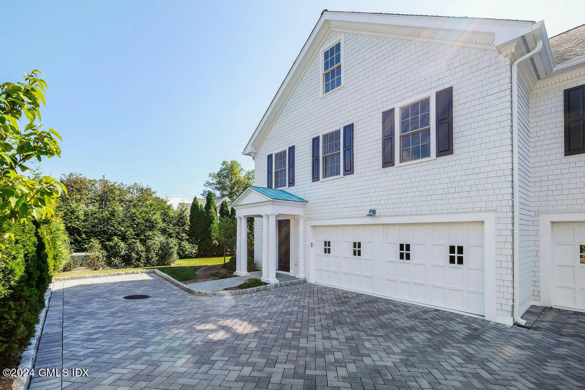 151 MILBANK Avenue, 4