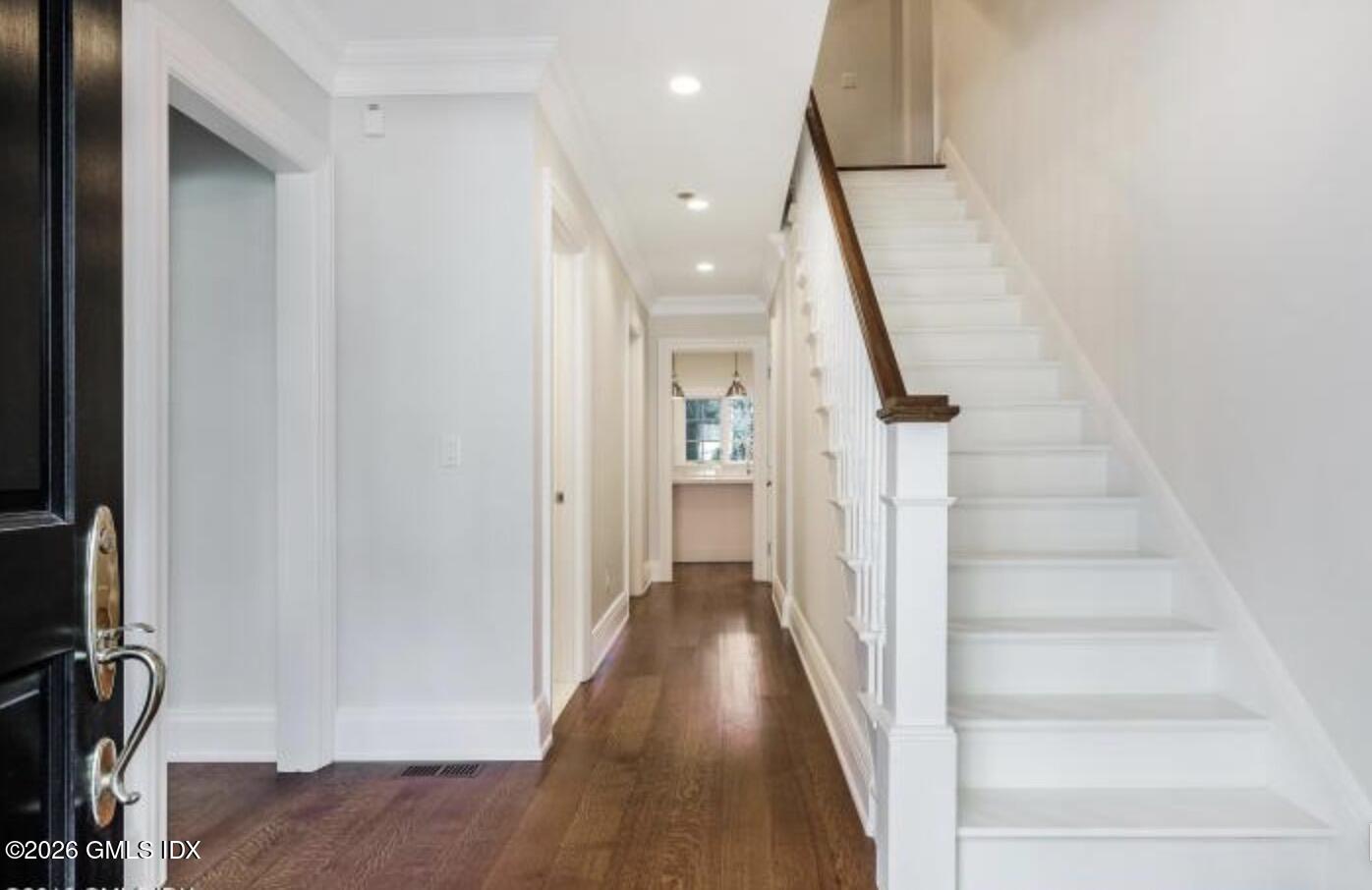 151 Milbank Avenue APT 2