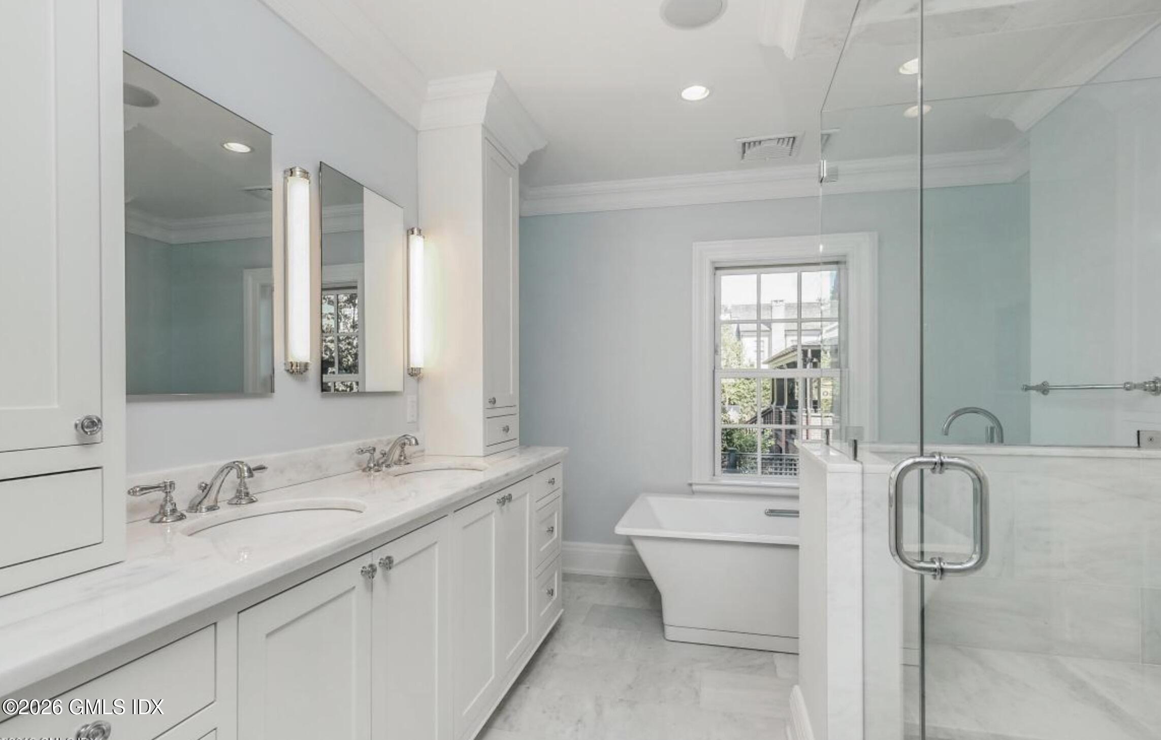 151 Milbank Avenue APT 2