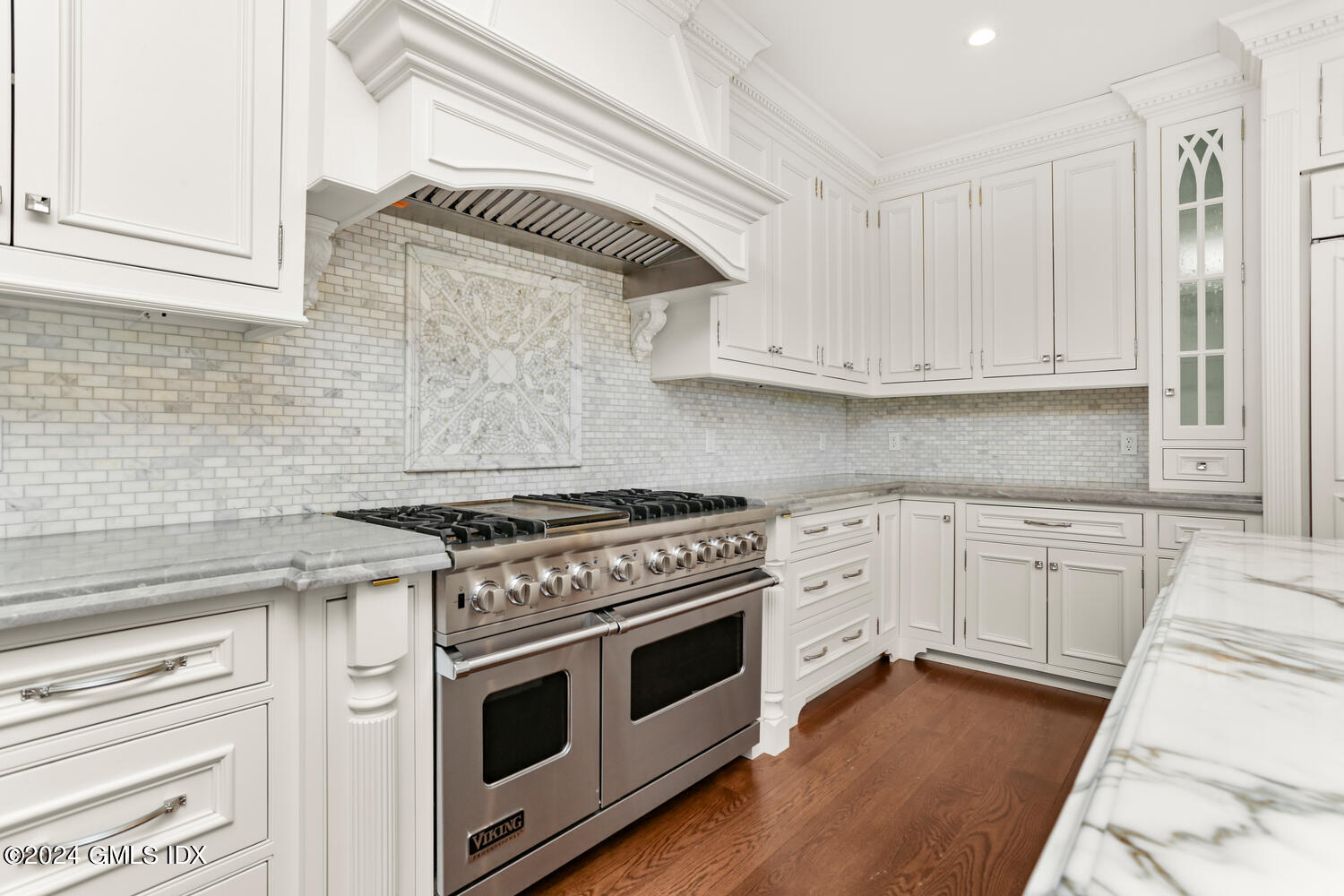 386 Westover Road