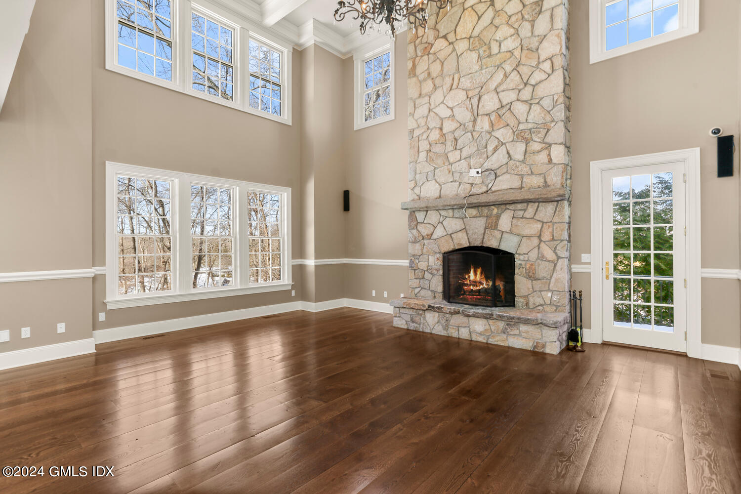 386 Westover Road