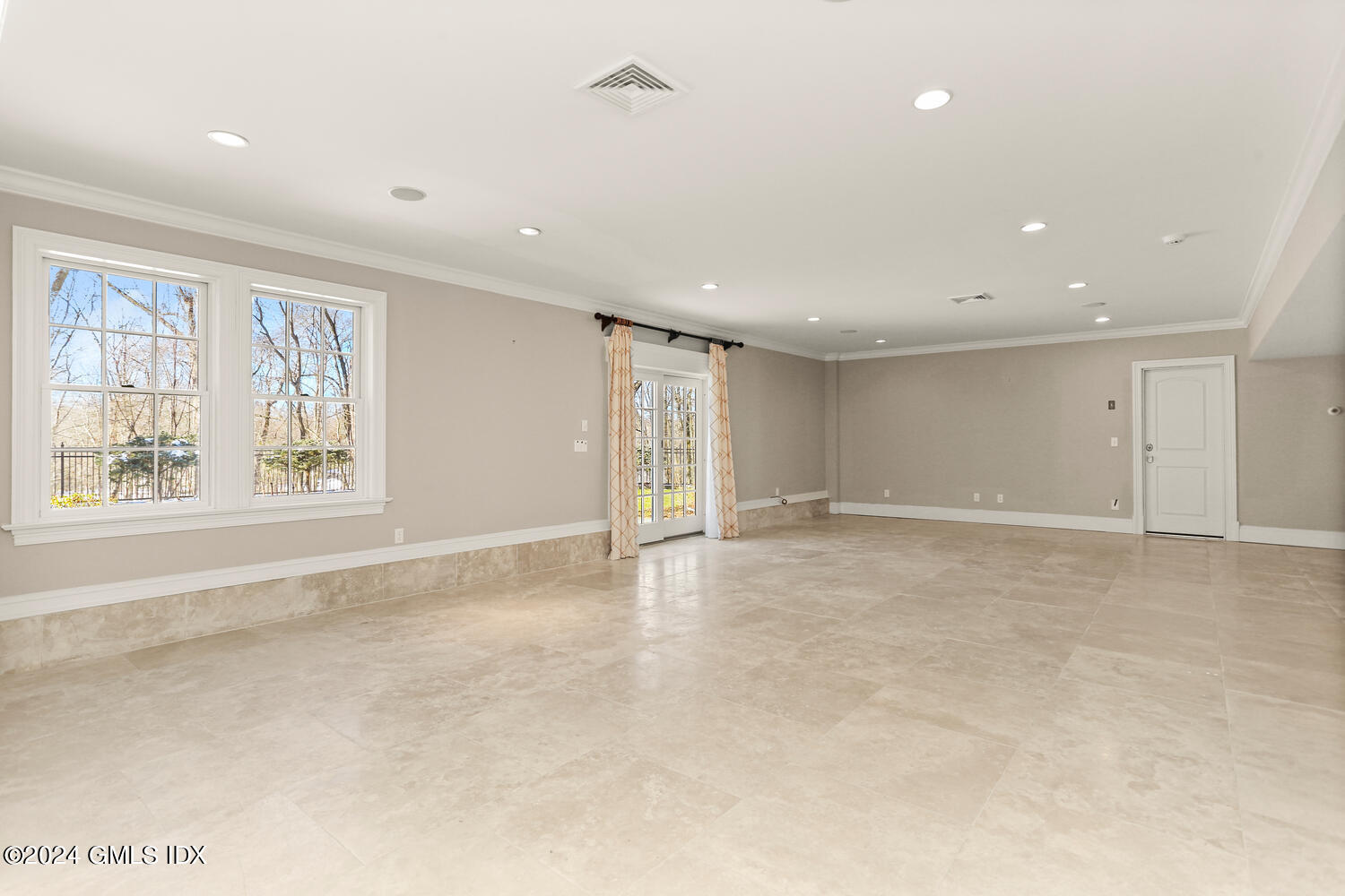386 Westover Road