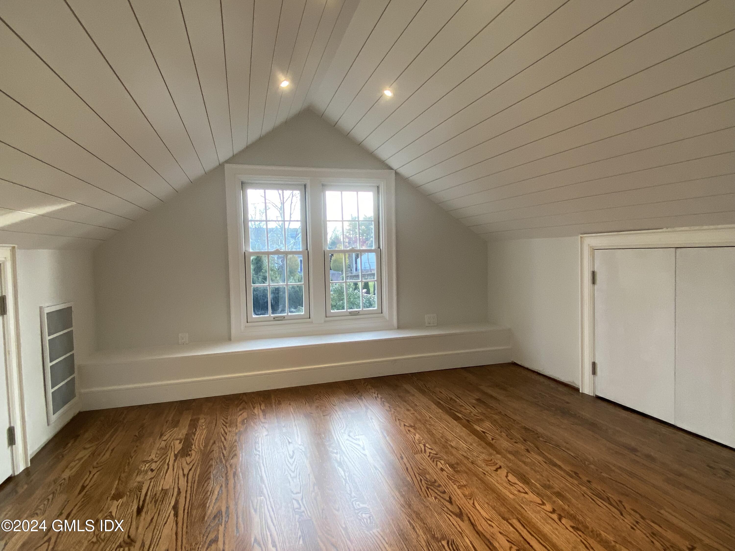 124 Shore Road