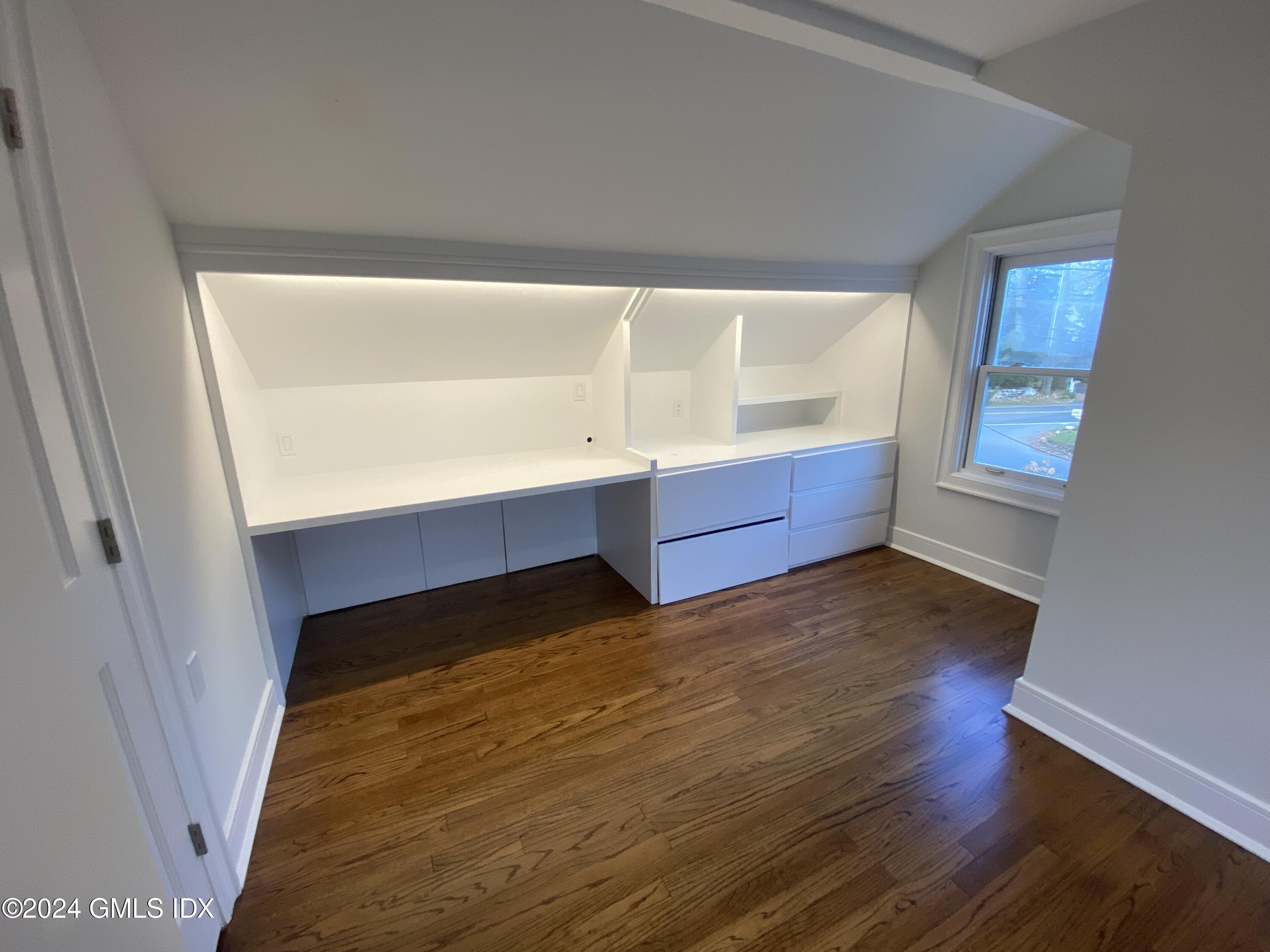 124 Shore Road