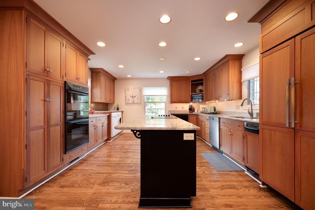 125 MONTCHAN DRIVE