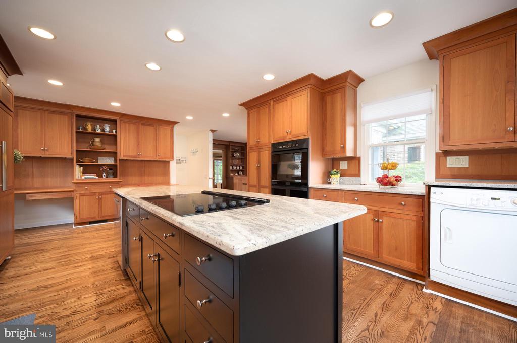 125 MONTCHAN DRIVE