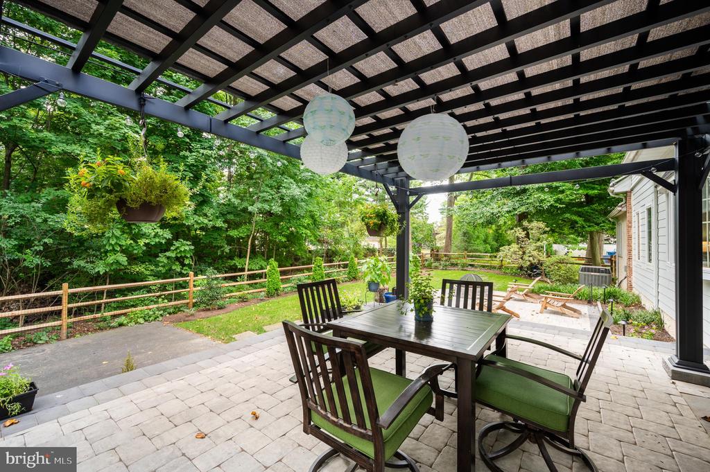 125 MONTCHAN DRIVE
