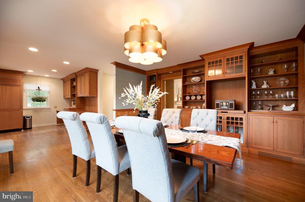 125 MONTCHAN DRIVE