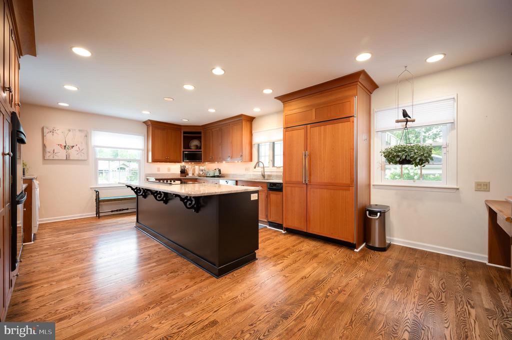 125 MONTCHAN DRIVE