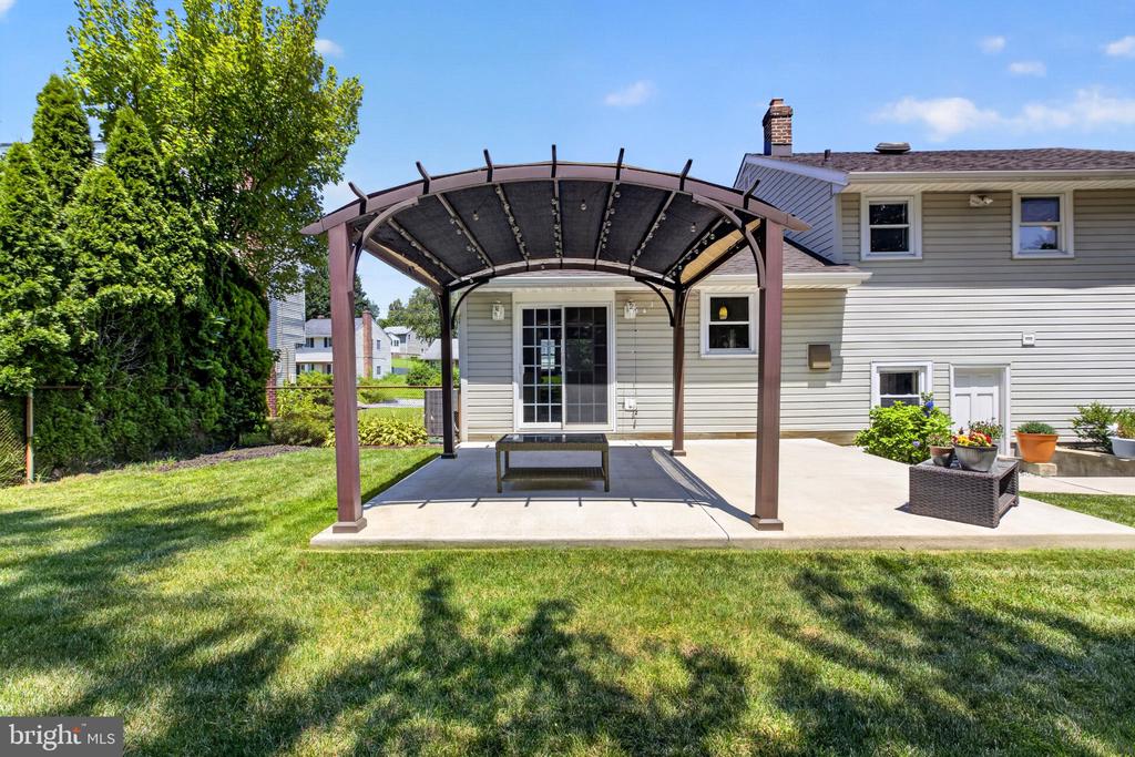 508 WYOMING AVENUE