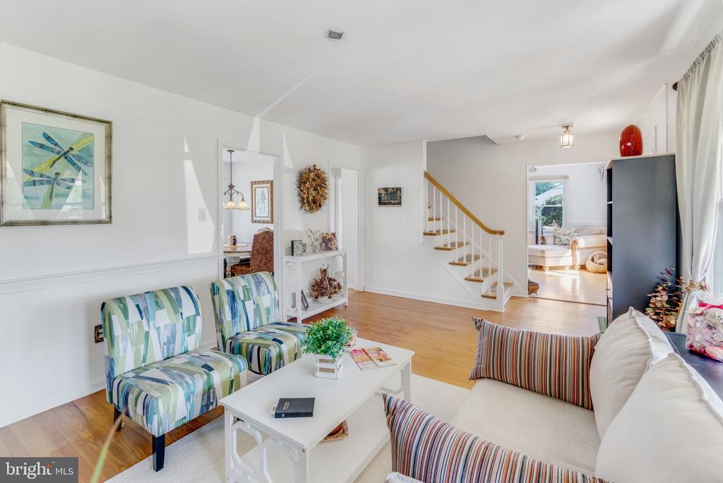 901 HILLTOP ROAD
