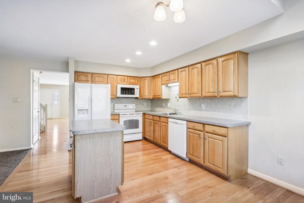 60 SANDHURST DRIVE