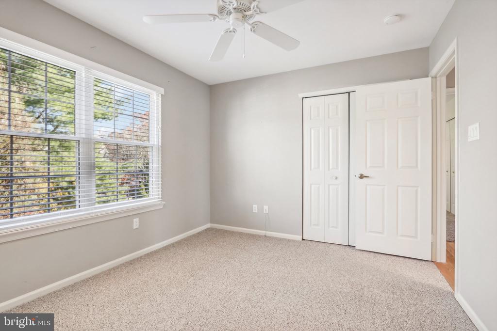 60 SANDHURST DRIVE