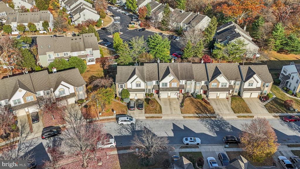 60 SANDHURST DRIVE