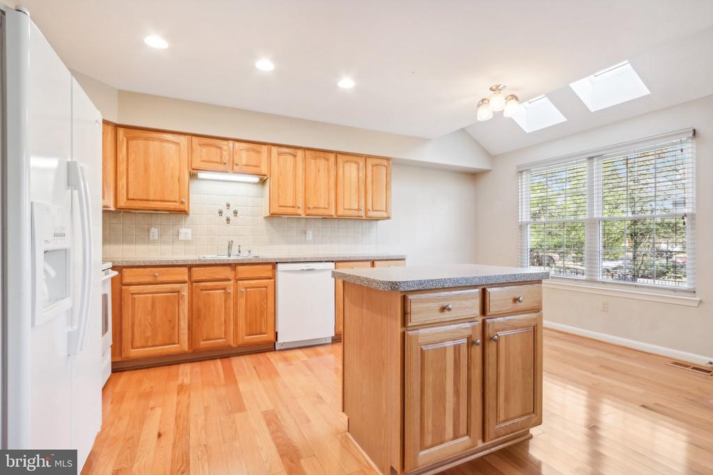 60 SANDHURST DRIVE