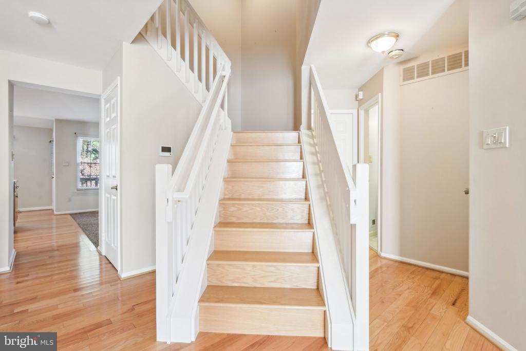 60 SANDHURST DRIVE