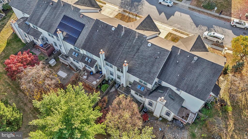 60 SANDHURST DRIVE