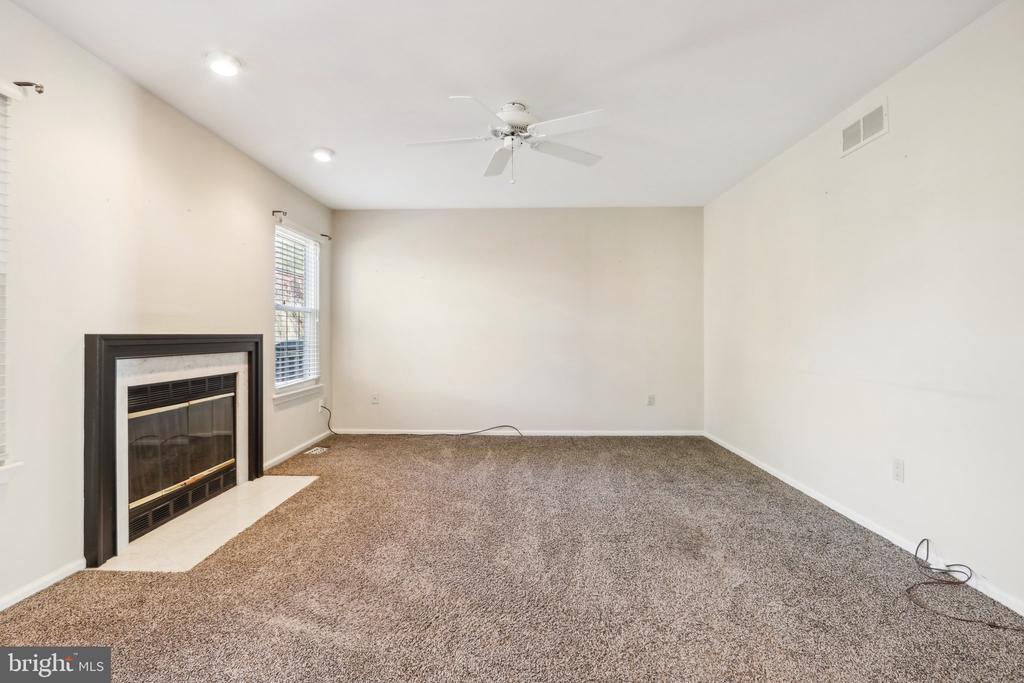 60 SANDHURST DRIVE