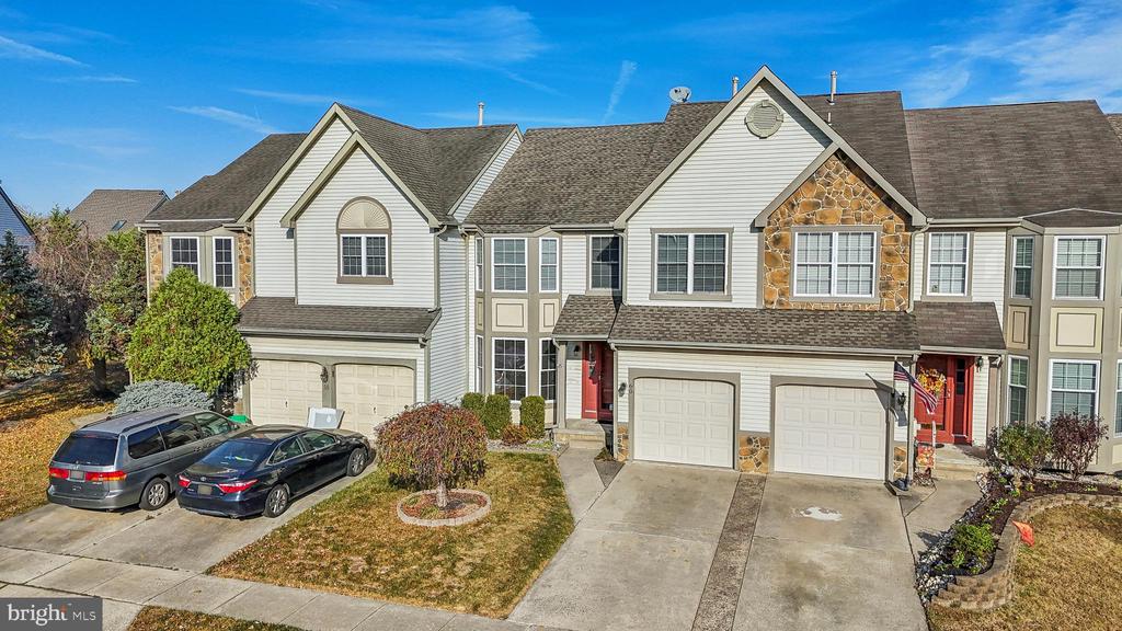 60 SANDHURST DRIVE