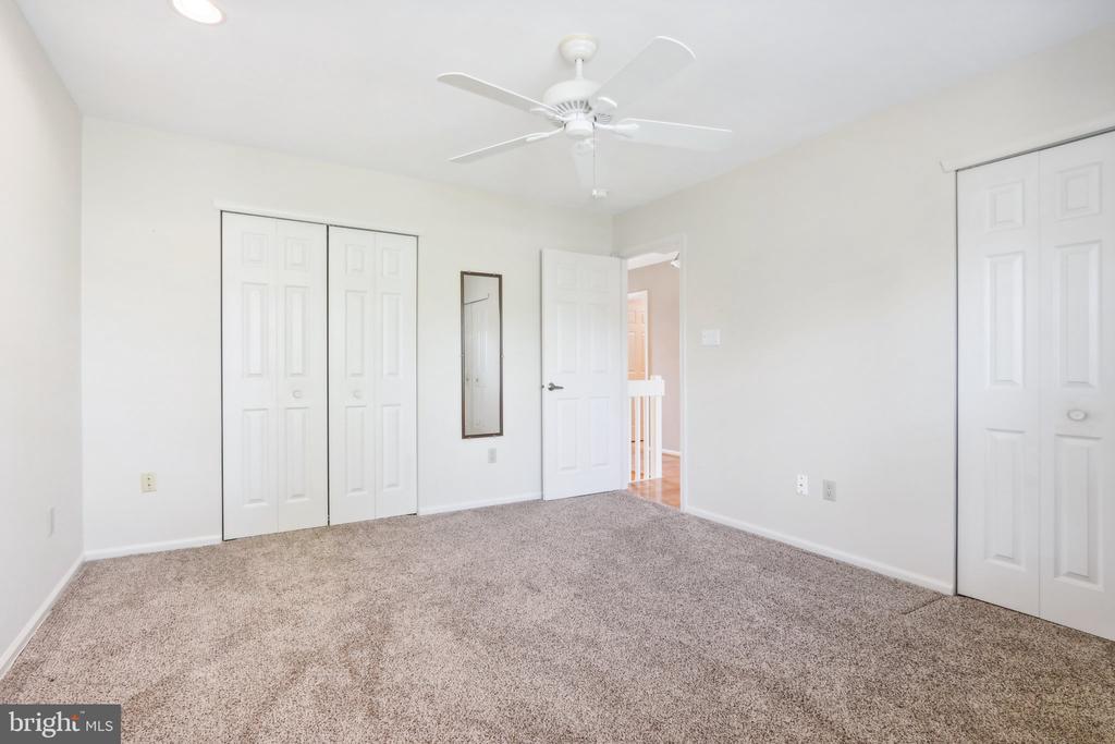 60 SANDHURST DRIVE