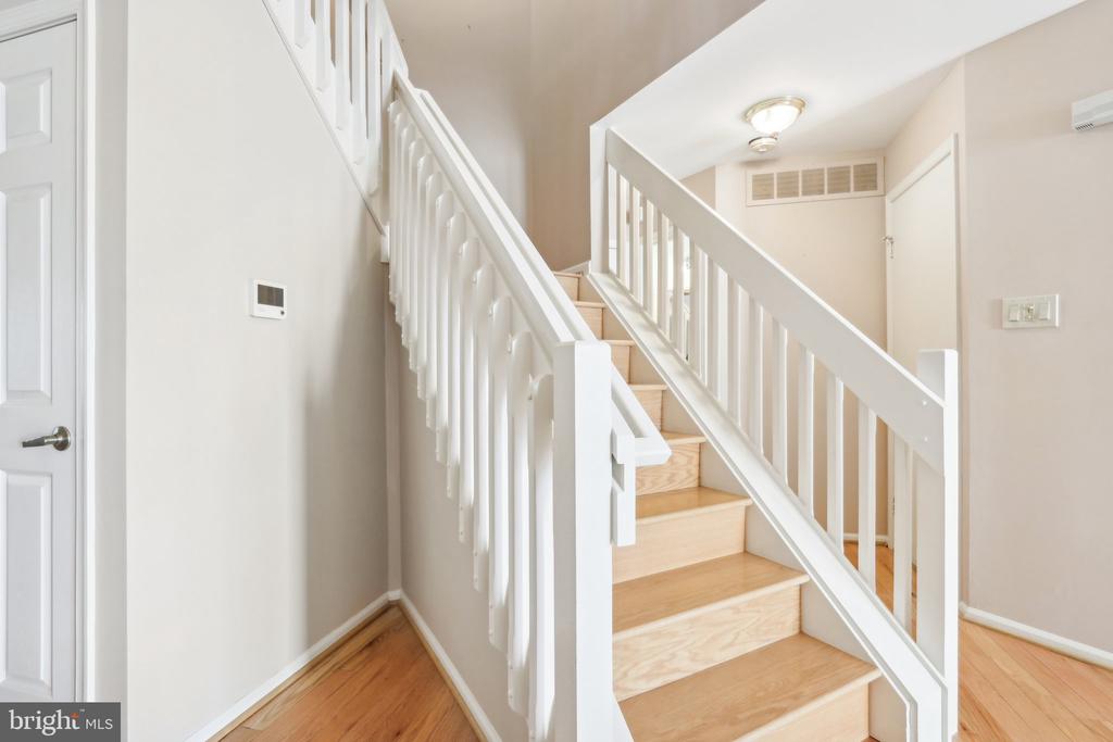 60 SANDHURST DRIVE