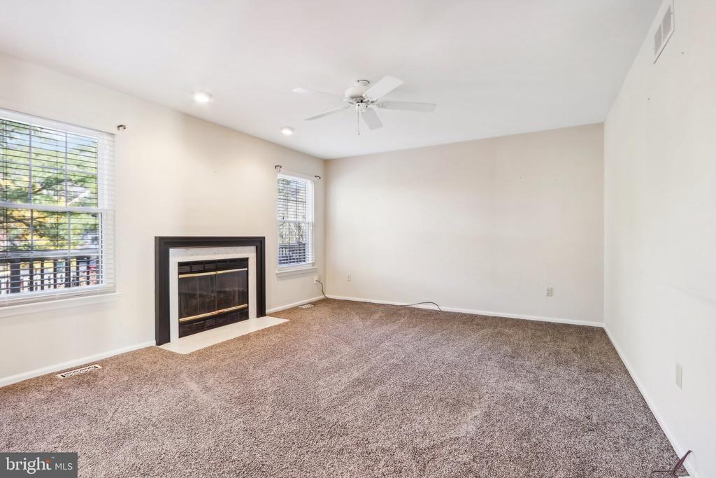 60 SANDHURST DRIVE