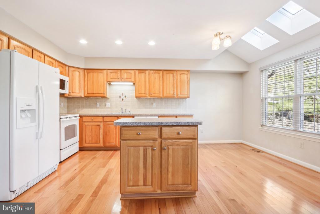 60 SANDHURST DRIVE