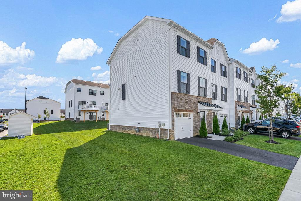 65 ROSEMARY WAY