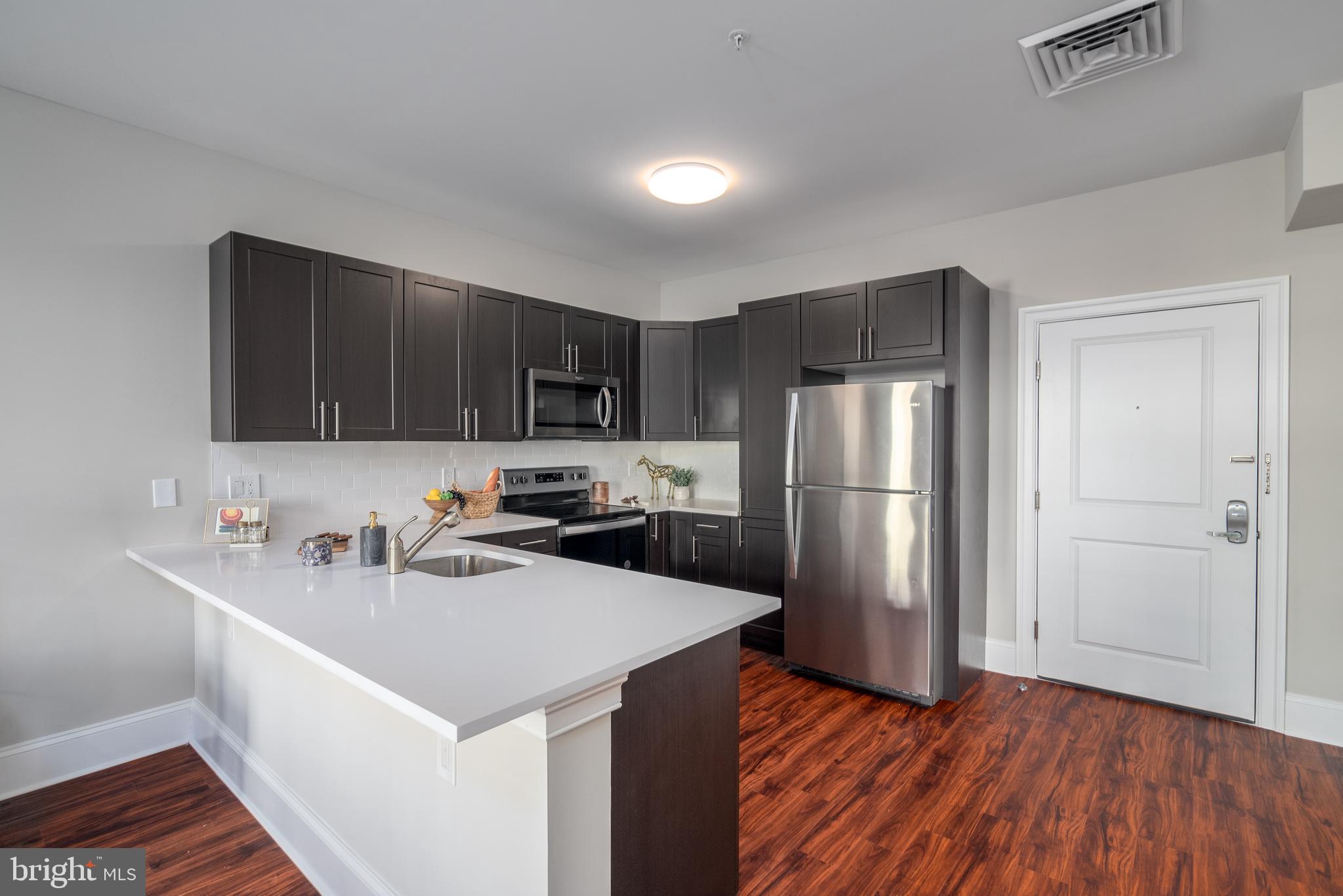 700 CITATION LANE 0532