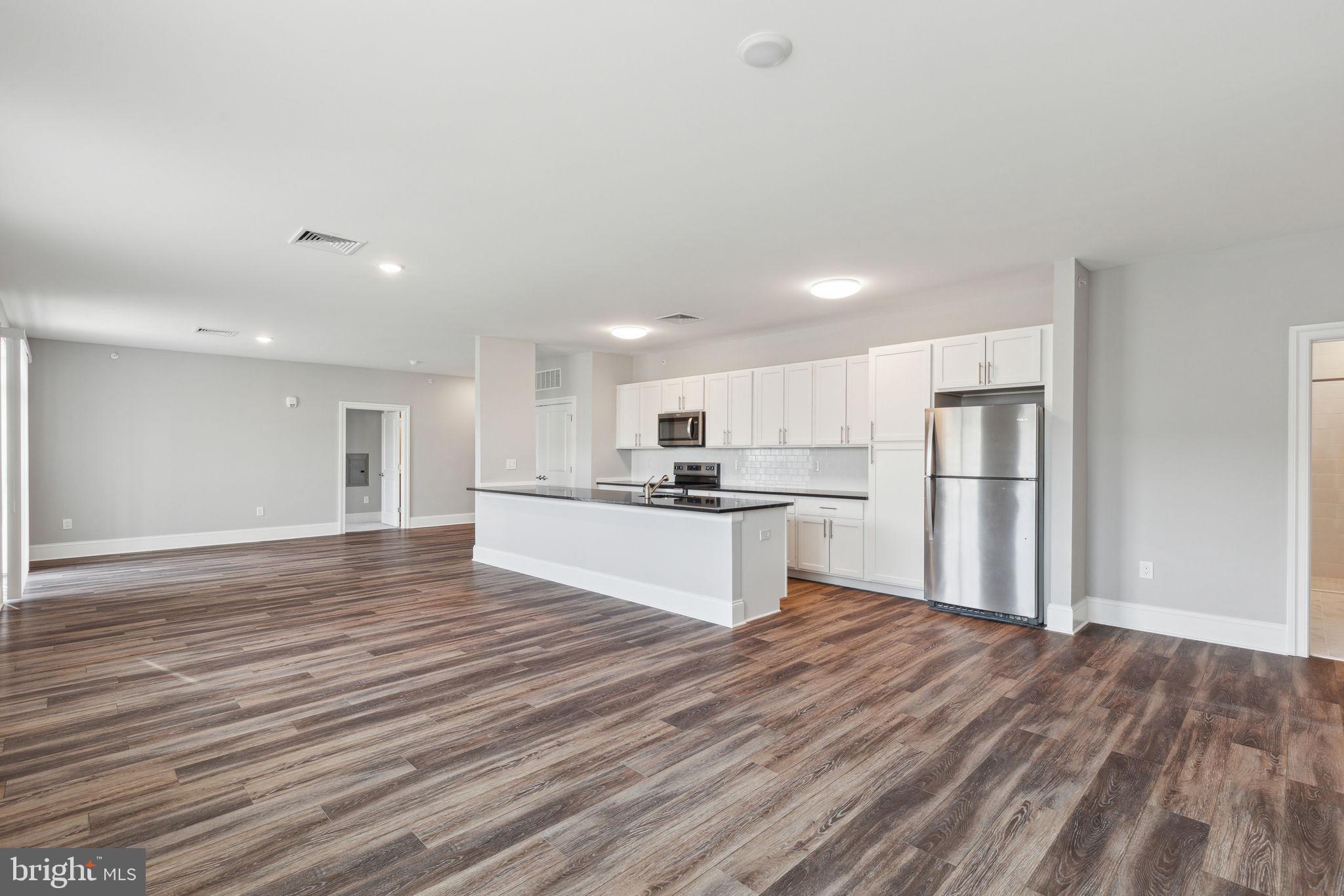700 CITATION LANE 1545