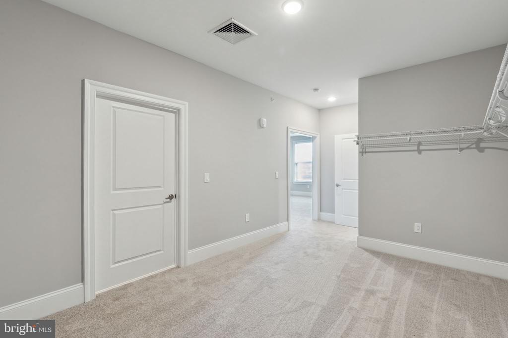700 CITATION LANE 1545