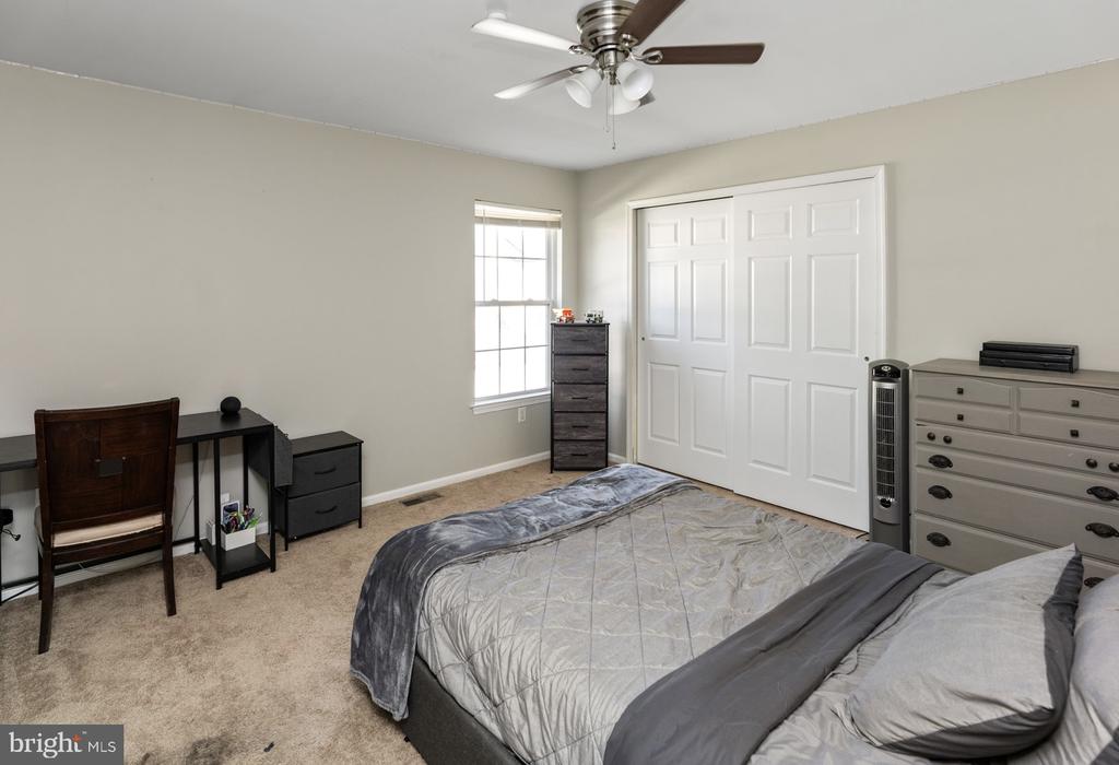 20 CEDAR GROVE DRIVE