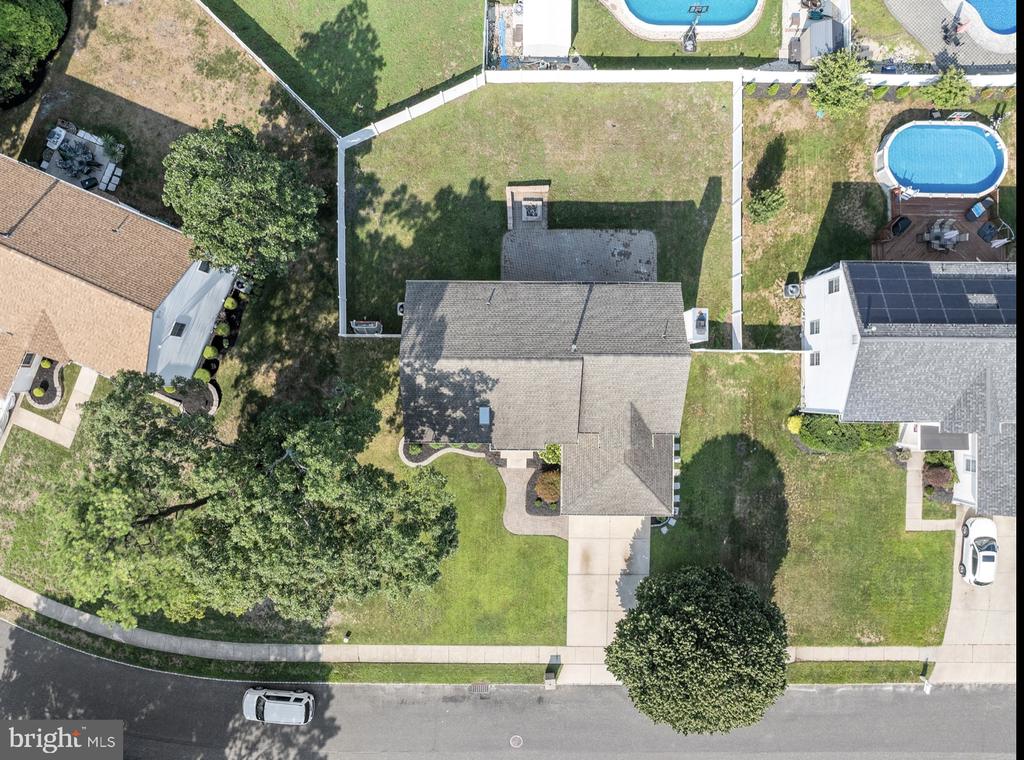 20 CEDAR GROVE DRIVE