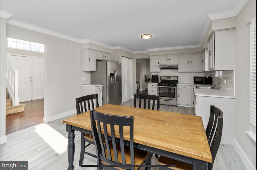 20 CEDAR GROVE DRIVE