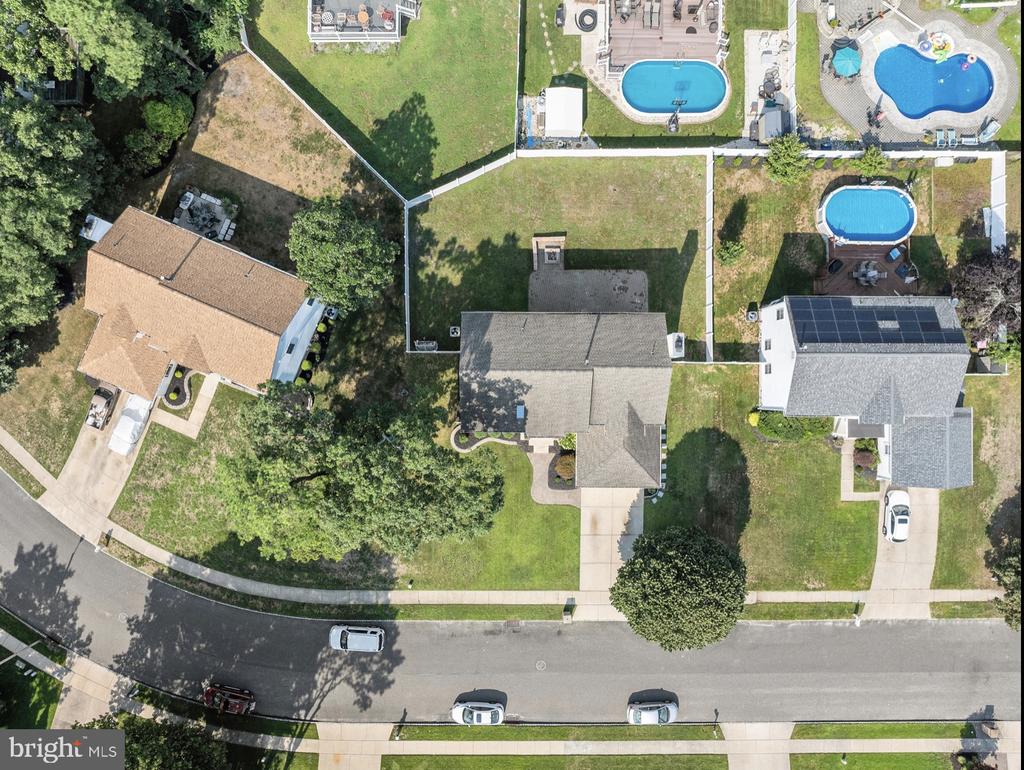 20 CEDAR GROVE DRIVE