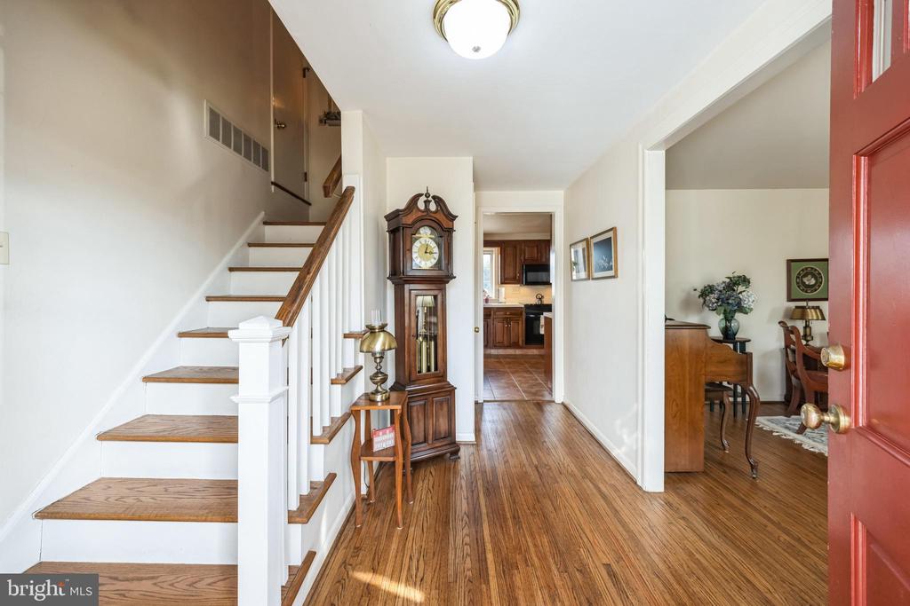 1221 FORGE ROAD