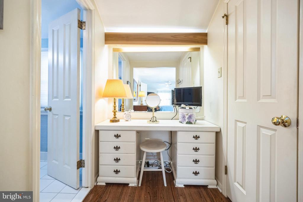 1221 FORGE ROAD