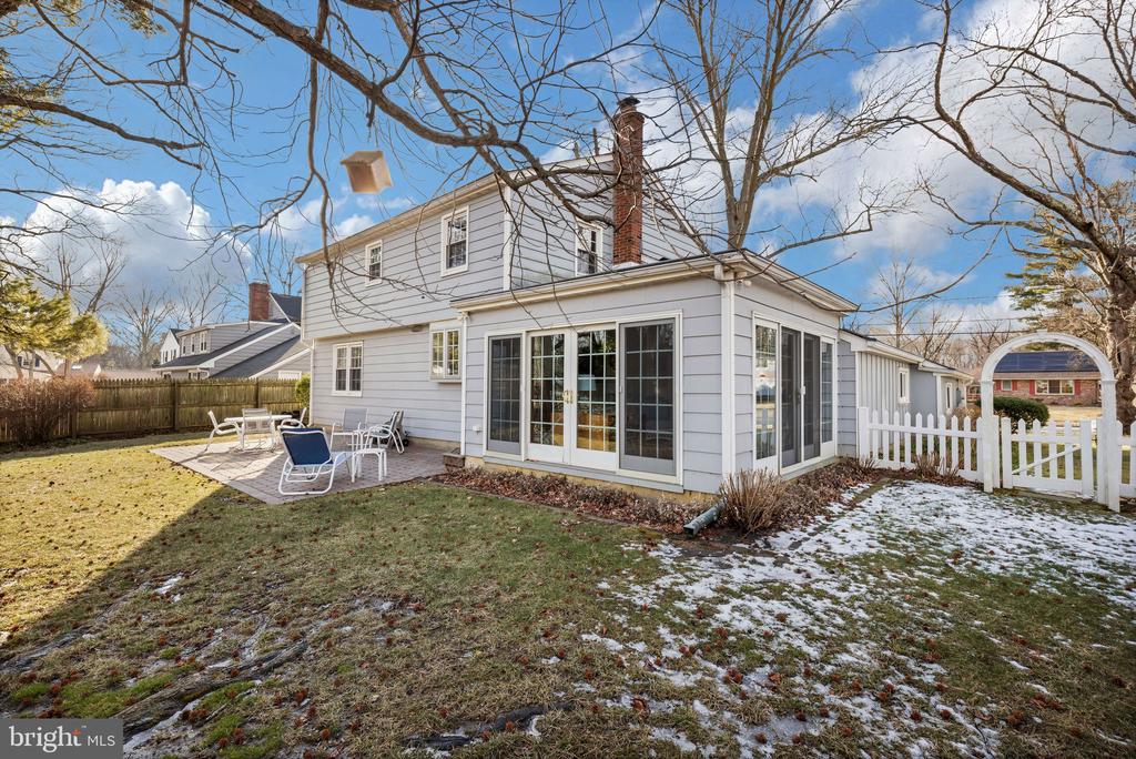 1221 FORGE ROAD