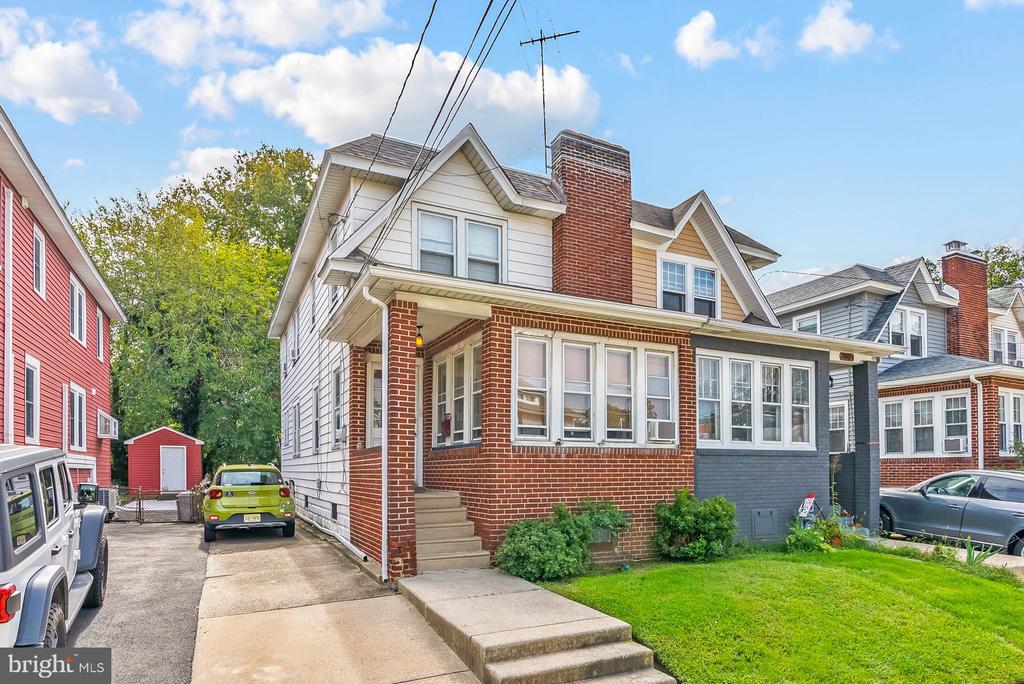 232 CHESTNUT STREET