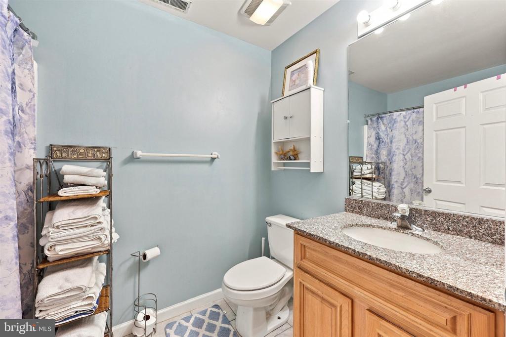 116 E 17TH AVENUE Unit: 301